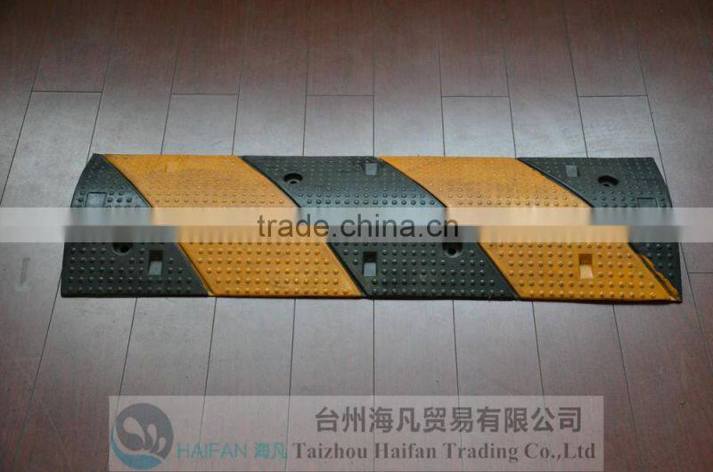 1000*300*50mm heavy strength rubber speed hump used on road /rubber speed humps for Crossroads/road car speed hump for crossing
