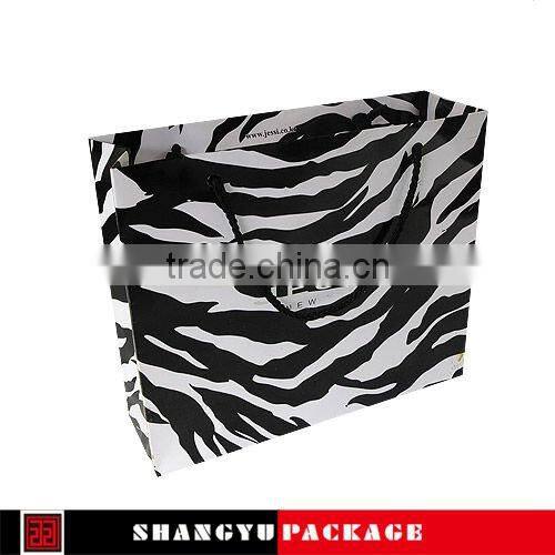 Paper bags with tie string