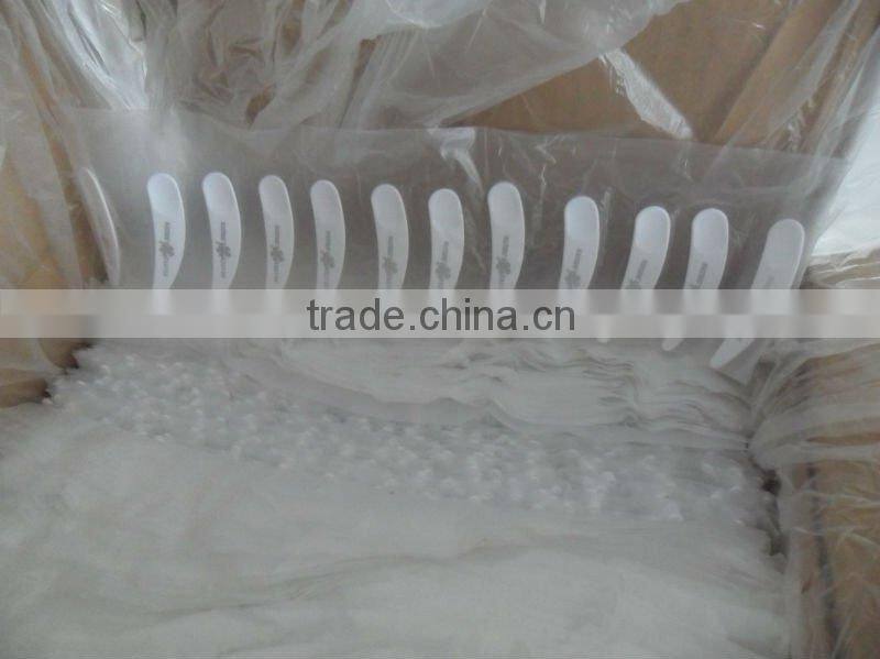 6cm white spatula with gold logo bp cosmetic cream moon falcate shape plastic Mask spatula