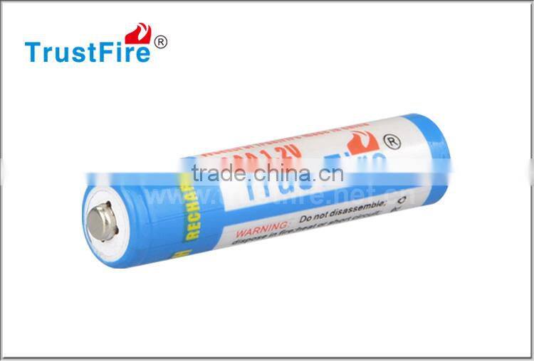 Trustfire factory AAA 1.2V 900mAh rechargeable ni-mh battery 4 pcs packing