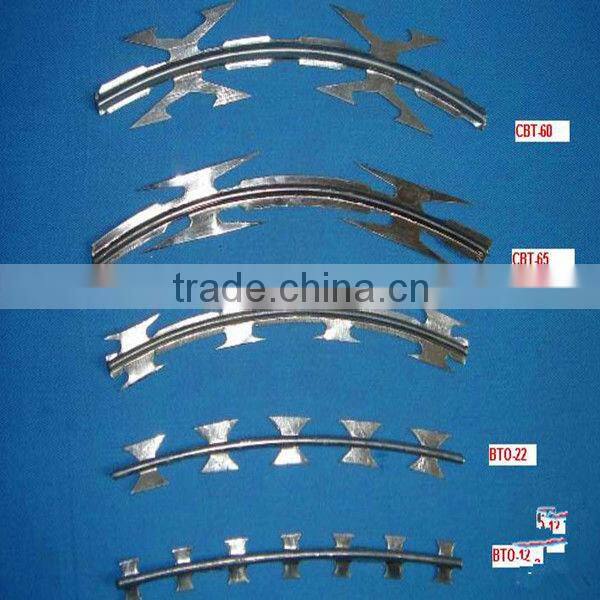 alibaba china Anping xiongmai galvanized razor barbed wire fence