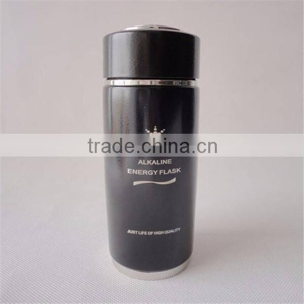 Reusable alkaline water bottle with alkaline filter