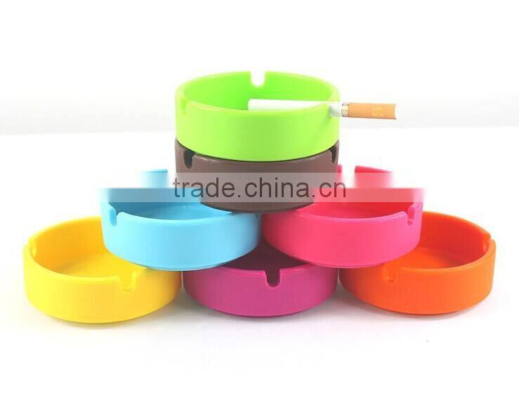 Most popular logo printed portable silicone ashtray