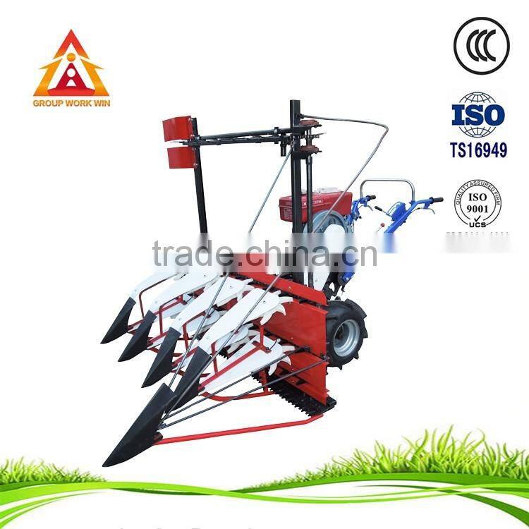 Chinese mini bean combine harvester