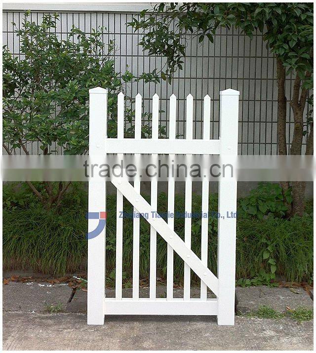 Vinyl Fencing Gate