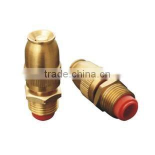 Quick install spray nozzle for garden