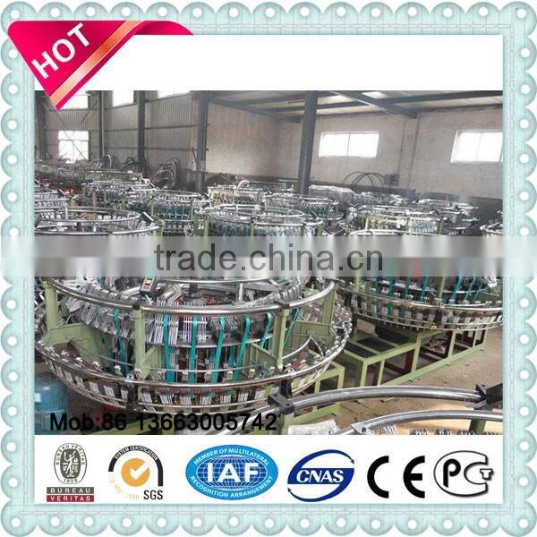 Mesh bag knitting machine for circular loom
