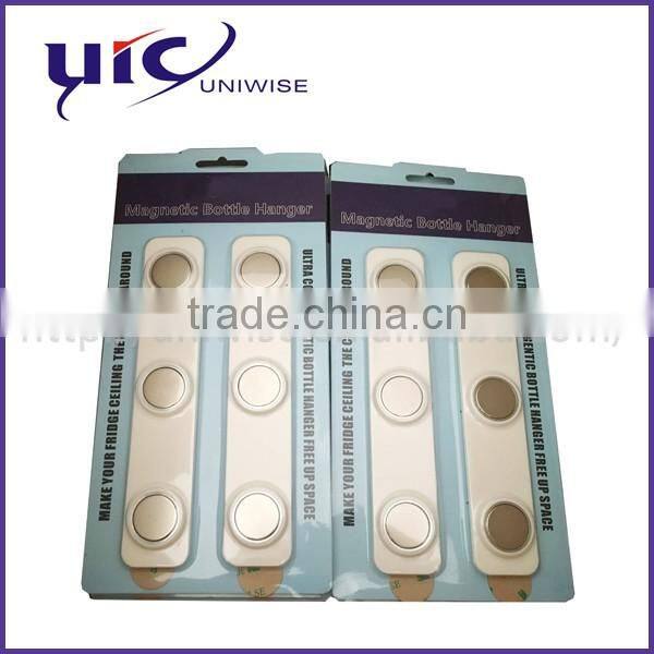 White/Grey Magnetic Bottle hanger Loft two strips of Beer Hangers