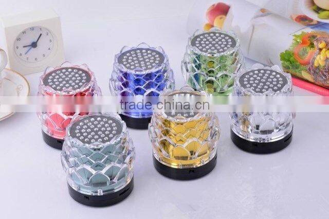 New arrival crystal lotus transparent colorful light speaker USB mini speaker creative speaker with radio function