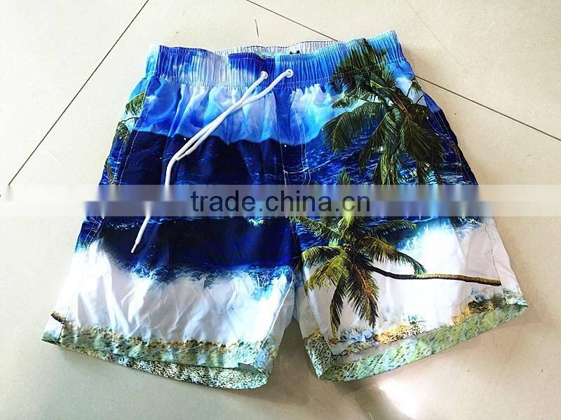 2016 Good Quality Low Price Mens Shorts Stock Clothes