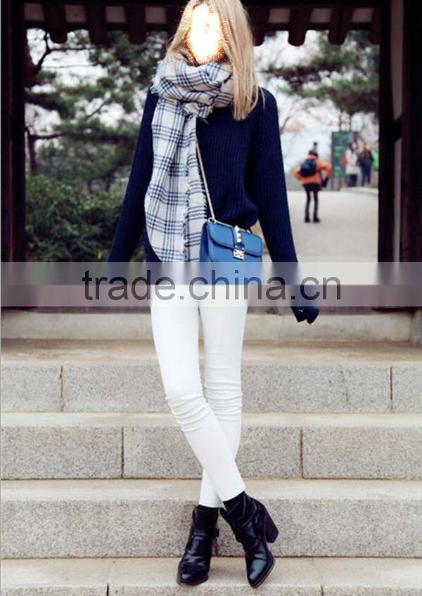 Classic plaid pattern high quality 30 choice 140*140 acrylic new European style square blanket scarf