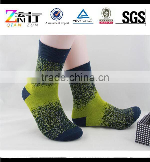 100% cotton unisex fashion socks/High quality printing sport socks/custom design socks
