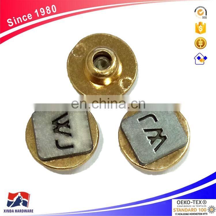 Fashion metal jean rivet with embossed logo