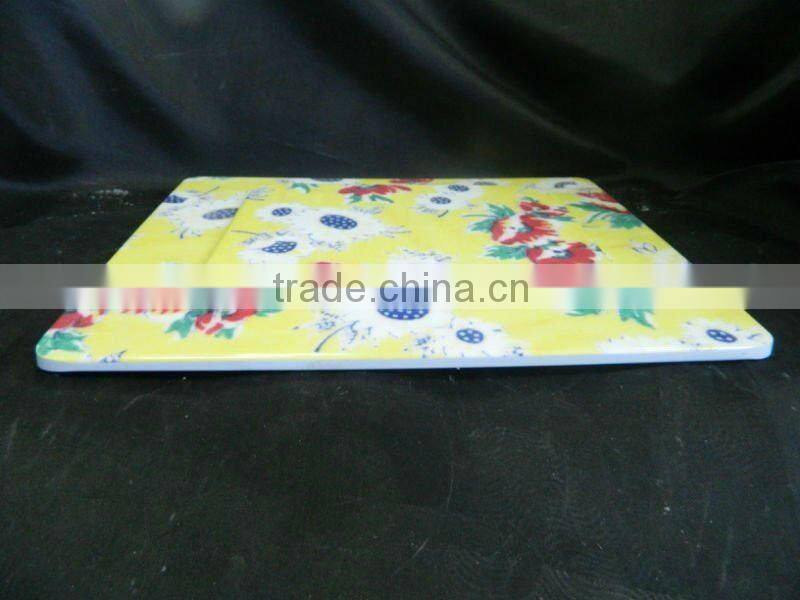 30% and 100% Melamine breakfast board