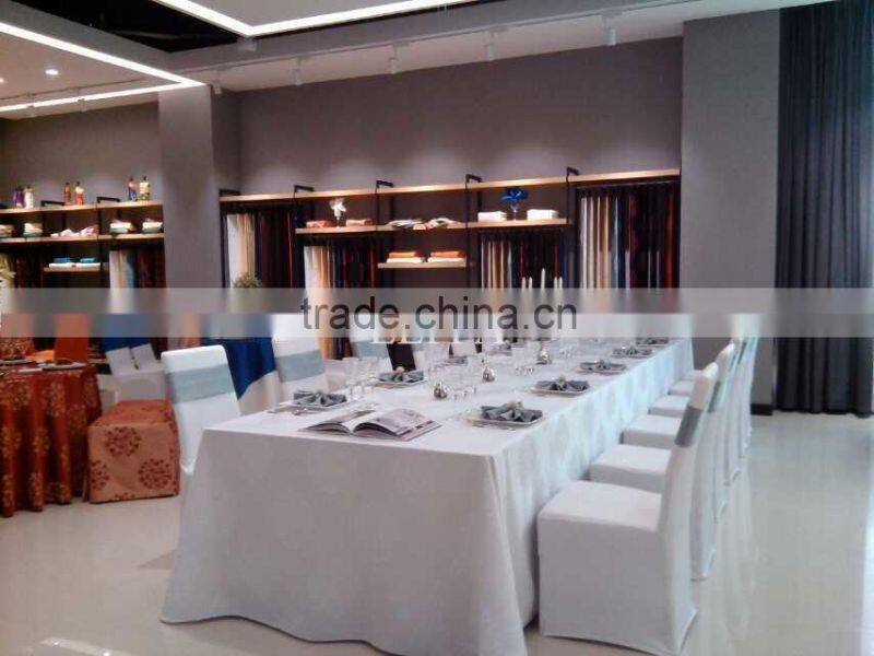 High quality and low price flower printed table cloth