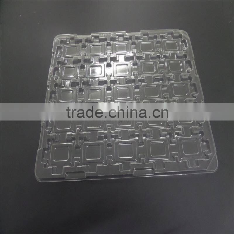 clear plastic rectangular tray