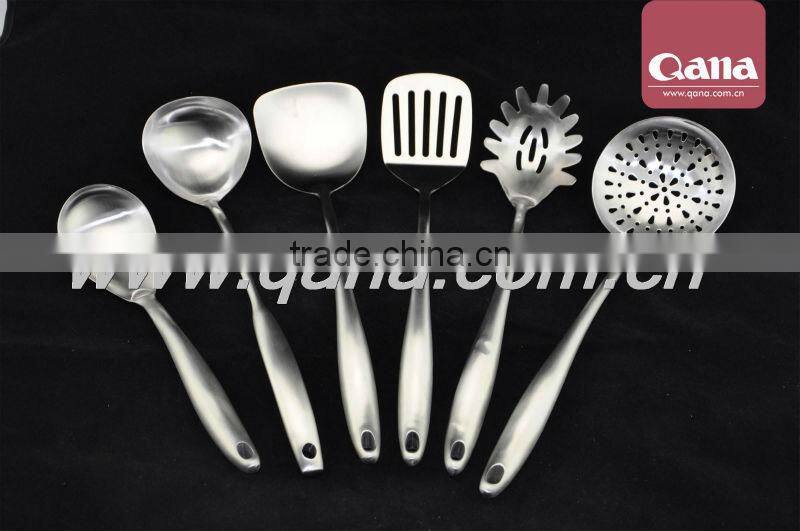 new design 7pcs Stainless Steel Kitchenware with Shelf /kitchenware set