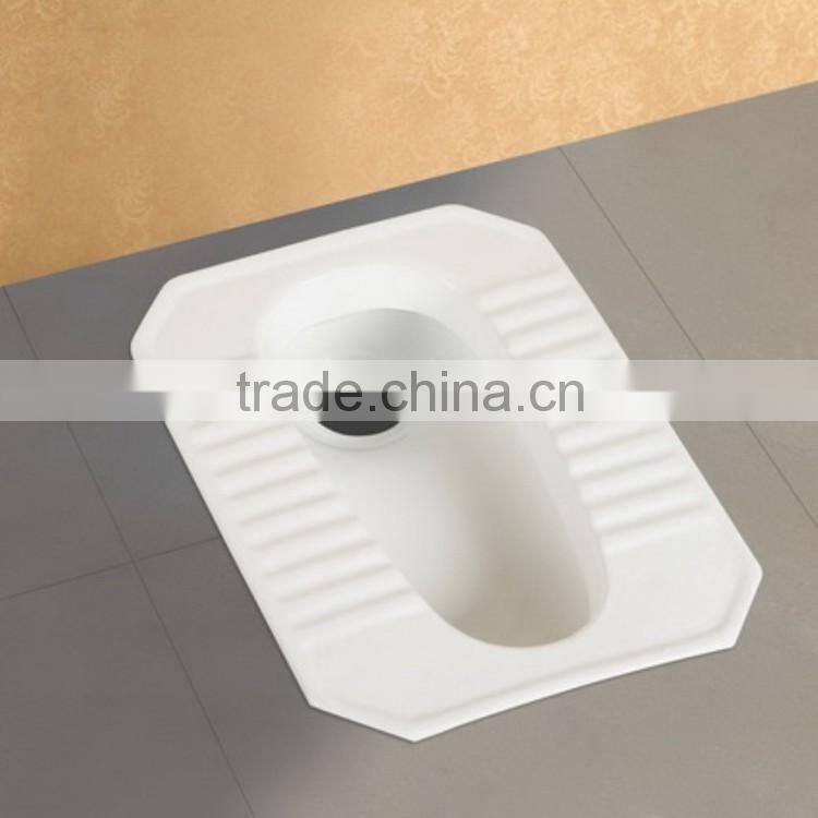 Chaozhou White Ceramic Squatting Toilet