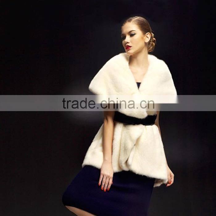 2016/2017 Newest Design Long Style Women Winter Natural White Whole Skin Mink Fur Vest with Sleeveless and Big Turnover Collar