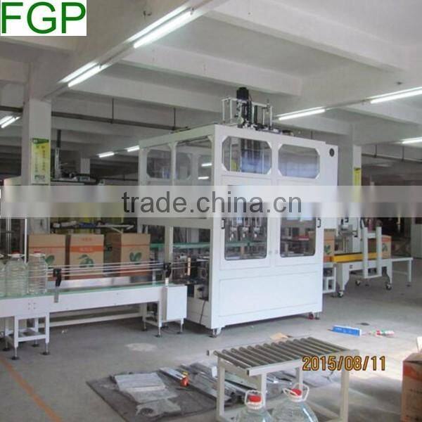Automatic boxing machine for facial tissue carton packer with glue