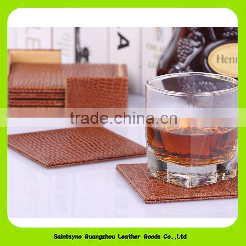 12*12cm Oil-proof Crocodile Leather Printed Set of 4 Square Coasters 16035