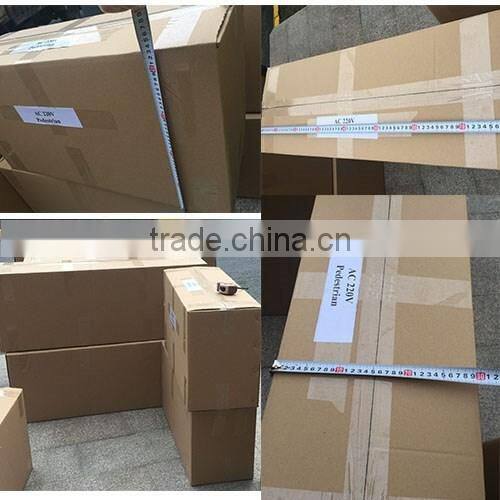 300mm LED traffic signal light PC Shell solar traffic light