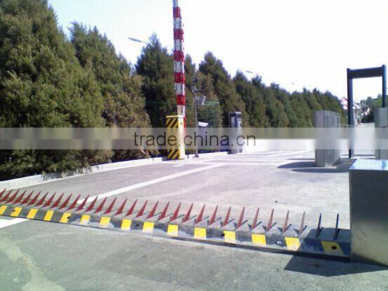 high quality traffic spikes road barrier