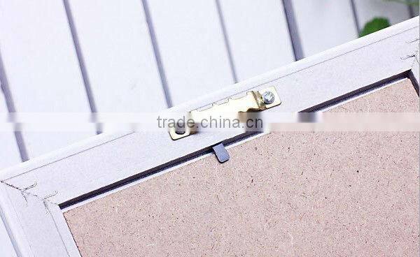 European Rural Style Wooden Combined Photo Frame