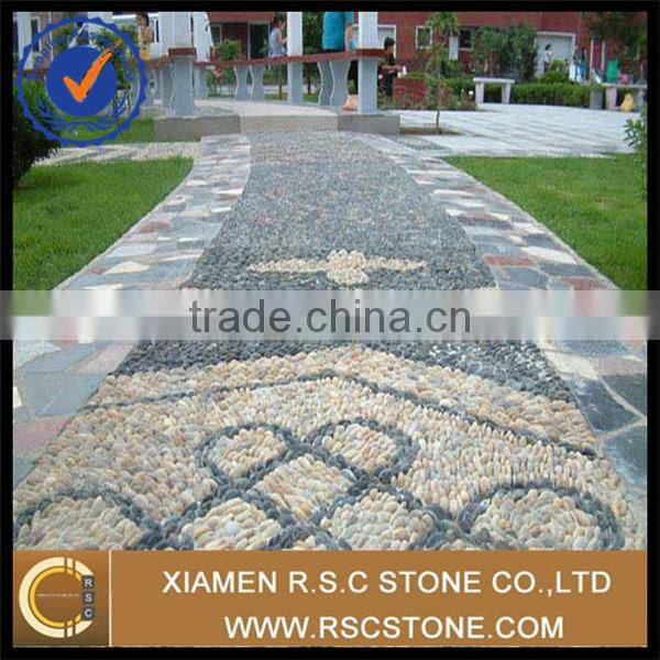 Black and white garden pebble stone decoration