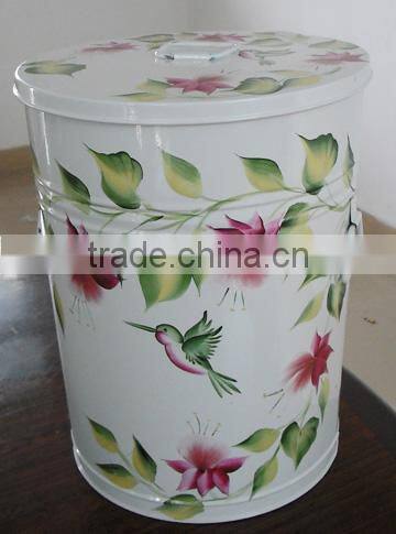 Outdoor metal dustbin and waste bin