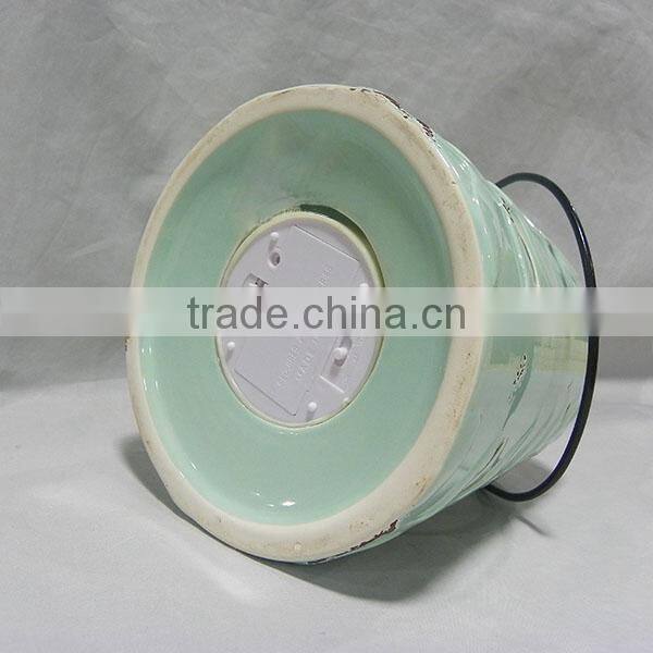 Ceramic length storm lantern
