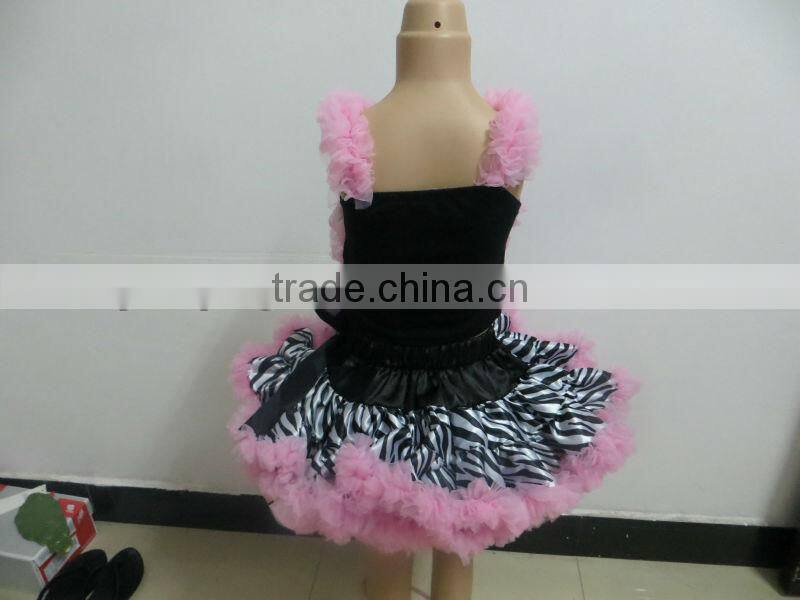 childrens clothing wholesale Cute Baby girls Tutu skirt suit with Bow Kids Fluffy Pettiskirt Sets