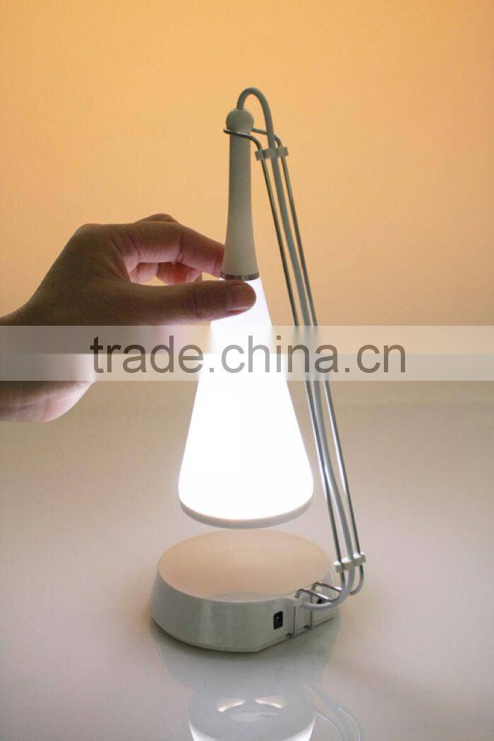 New fashion mini speaker with led nightlight