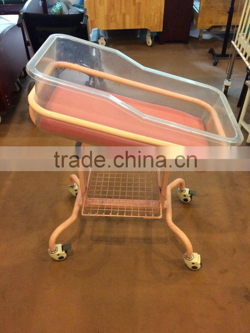 Paramount Style Baby Bed