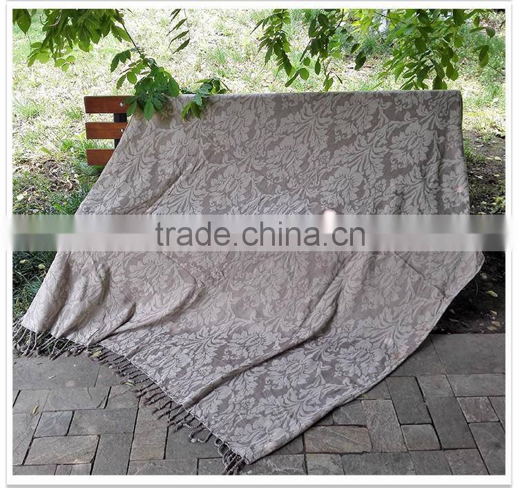 Gobelin Throw Blanket tapestries and exquisite craft, fine workmanship, can be customized