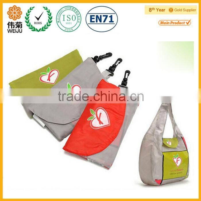maroon tote bag