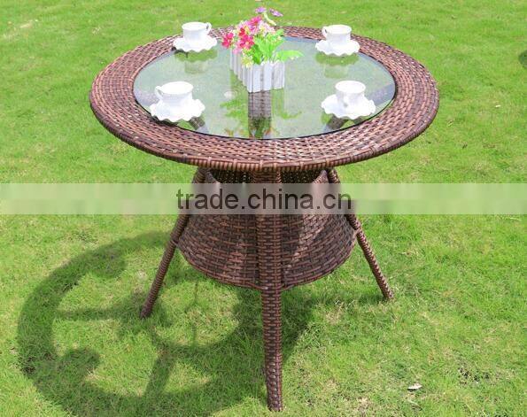 Hot Selling New Style Cheap Old Europe Style PE Rattan Garden Furniture Table Set
