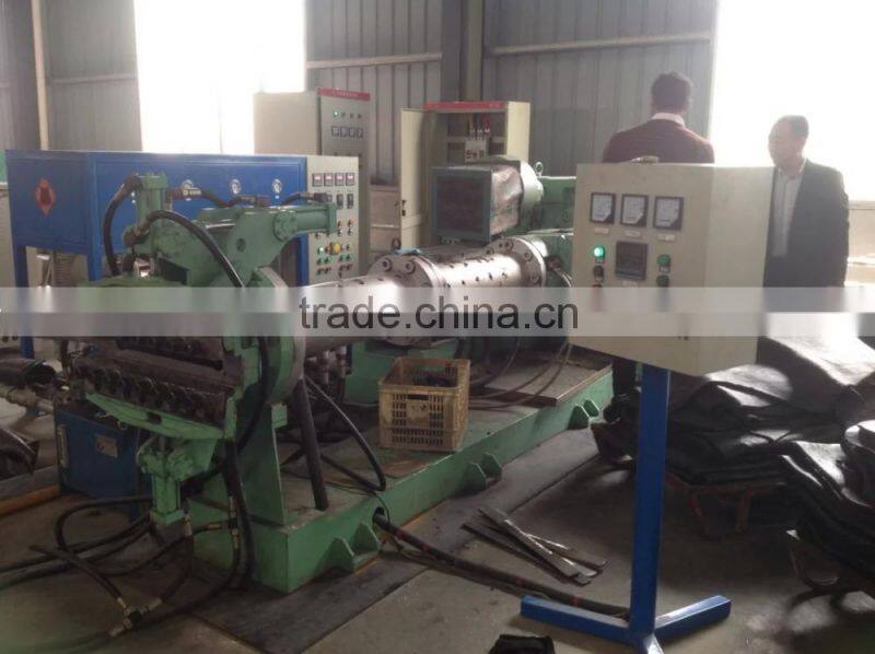 XJ 200 Pin Type Cold Feed Extruder