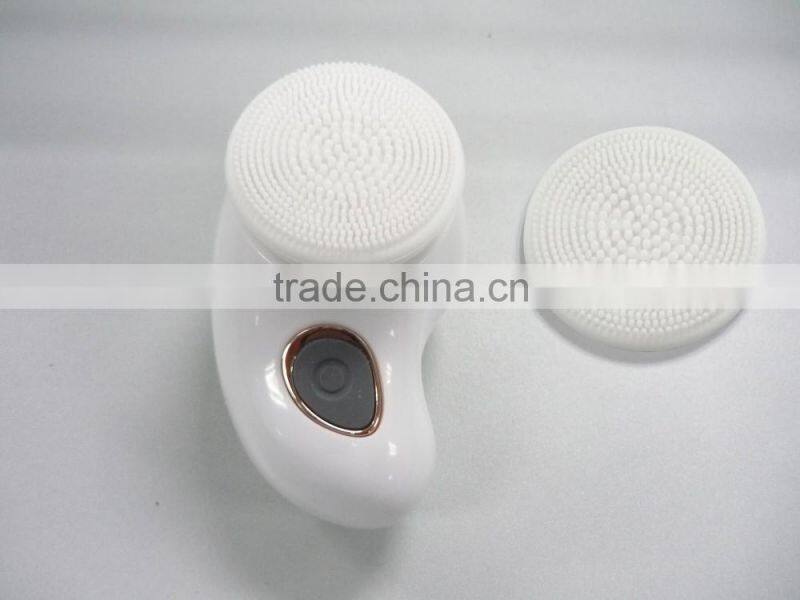 Battery opeated Flower pattern printed Electric ultrasonic face clean brush