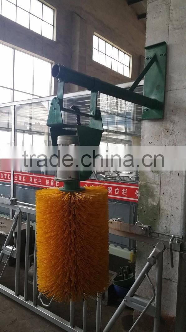 Best Selling Products Animal Husbandry Cow Body Brush/Cattle Farm Equipment