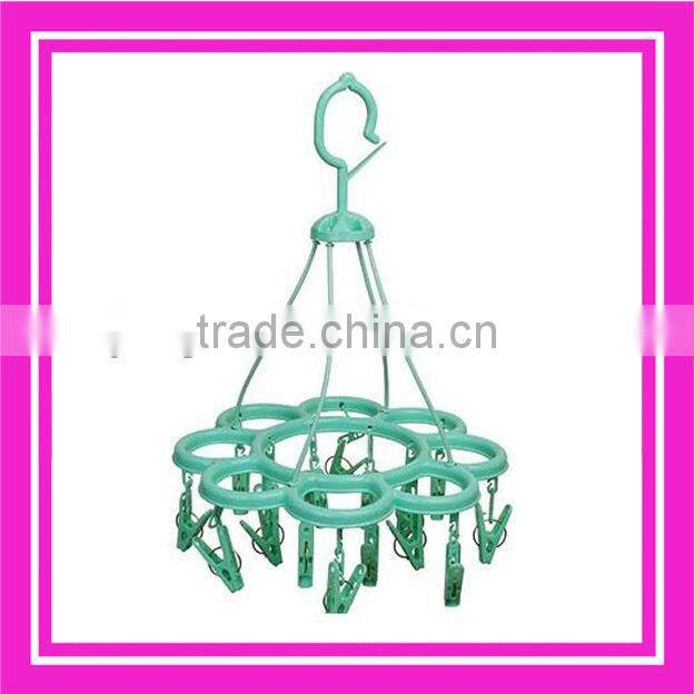 folding clothes hanger rack with clips