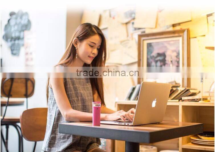 2 In 1 Facial Moisturizing Machine With Charging Bank, Portable Rechargeable Facial Humidifier With LED Powerbank Function