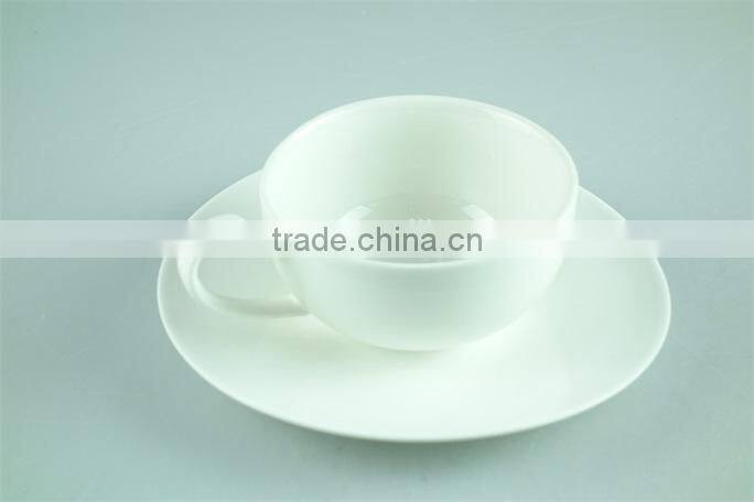 Ceramic porcelain white cup saucer set, bulk tea cups and saucers cheap, coffee cup and saucer