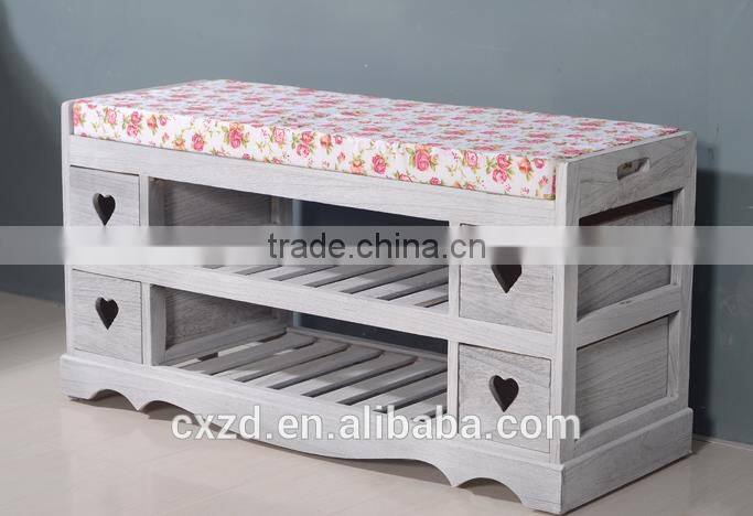 Solid wood with pads two layers of stool in shoes