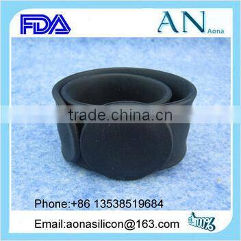 Dongguan Factory Multifunctional slap RFID silicon band