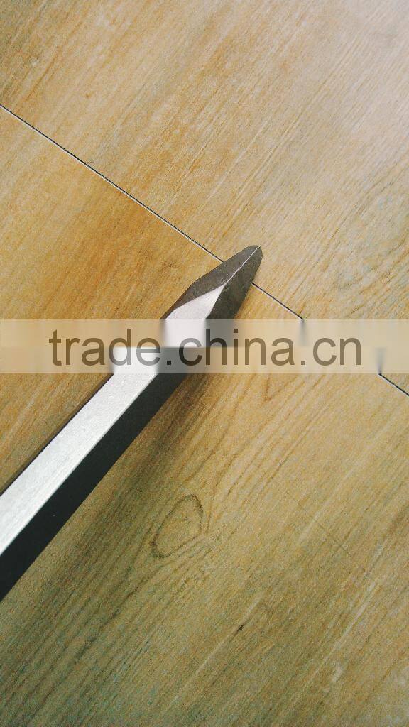 Hex point pneumatic chisel 28x160. shank 28x550mm