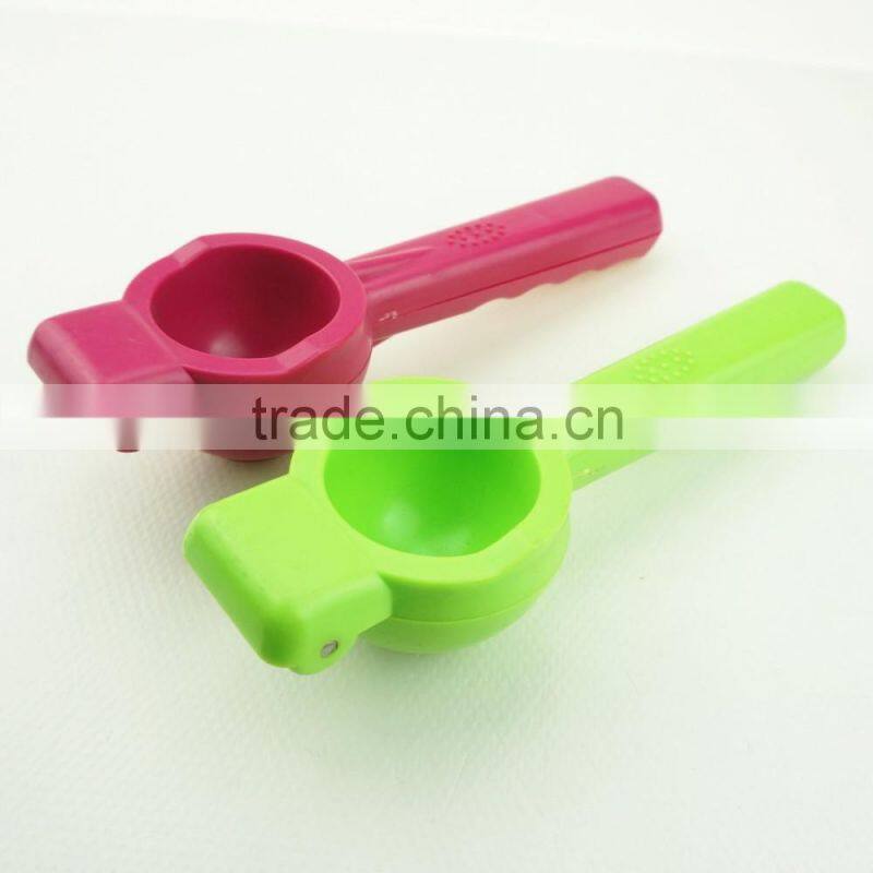 41025 Lemon and Lime Juice Squeezer