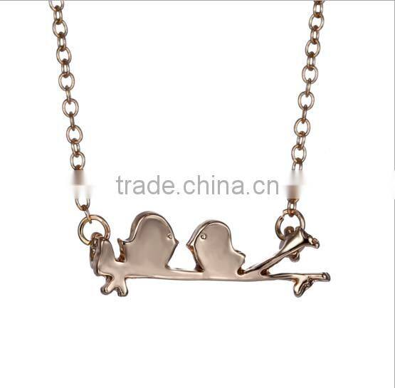 Good Quality Cute Zinc Alloy Pendant Necklace With Couple Birds On Branch