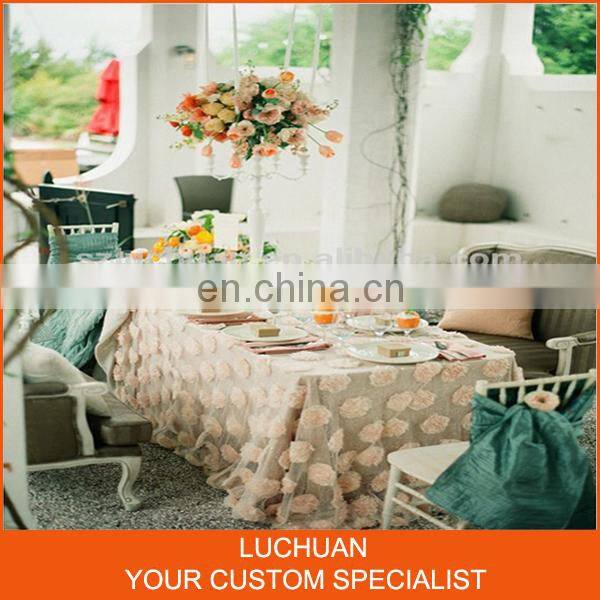 New Design Wholesale Rosette Party Tablecloth