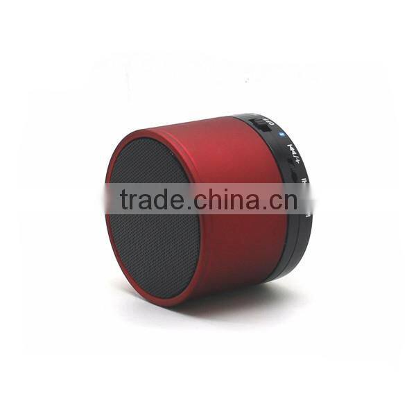 Factory Price s10 music mini Bluetooth Speaker with FM Radio